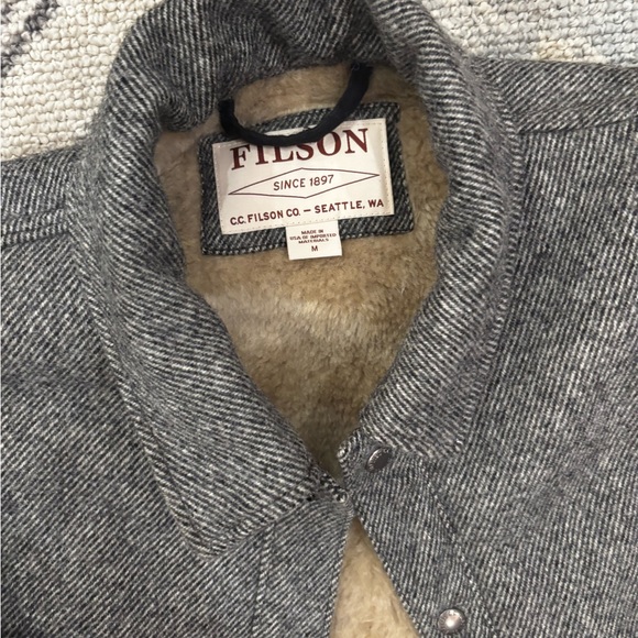 Never worn Filson Men’s Gray Wool Lined Jacket - Picture 2 of 4